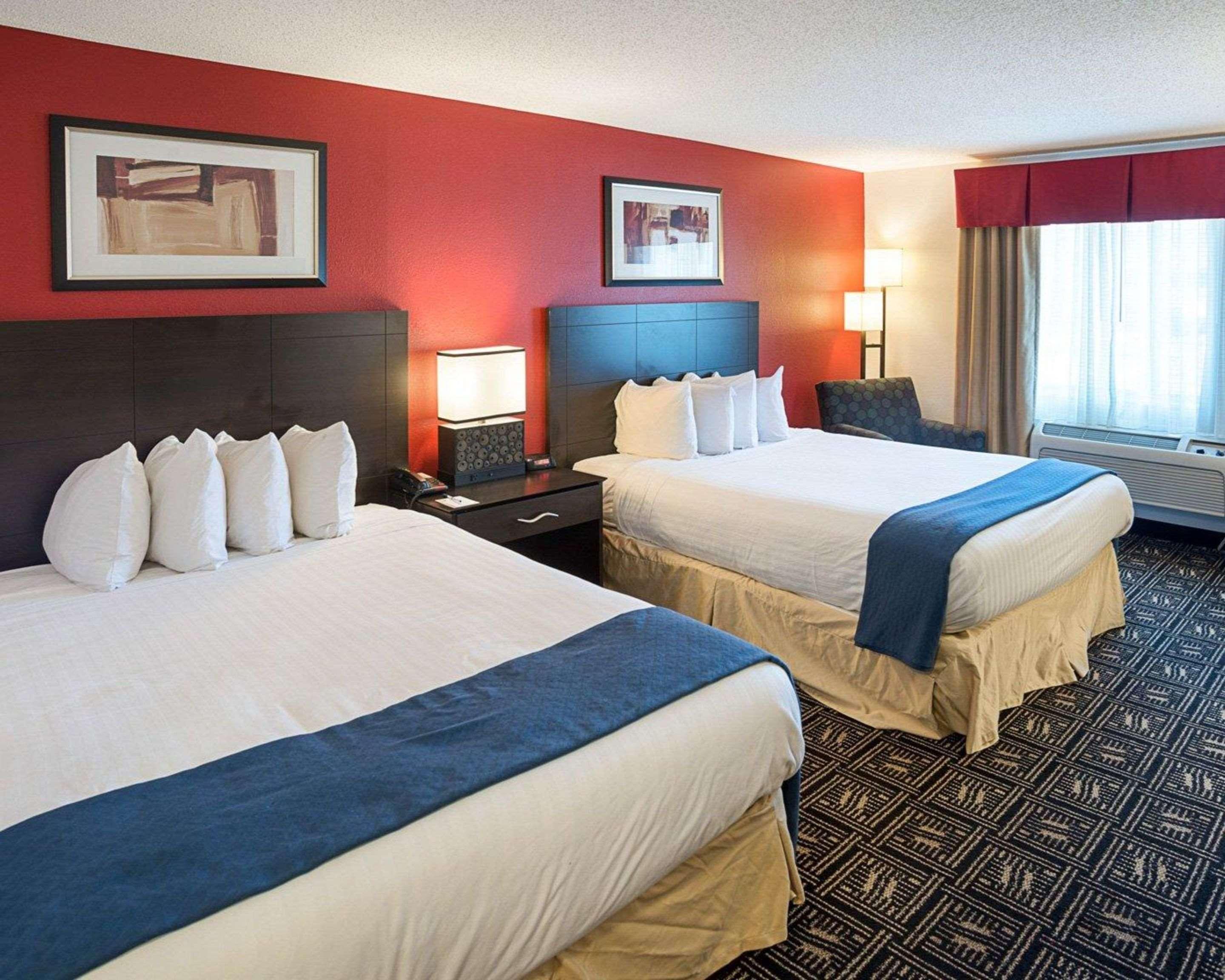 Quality Inn Brooklyn Center Extérieur photo