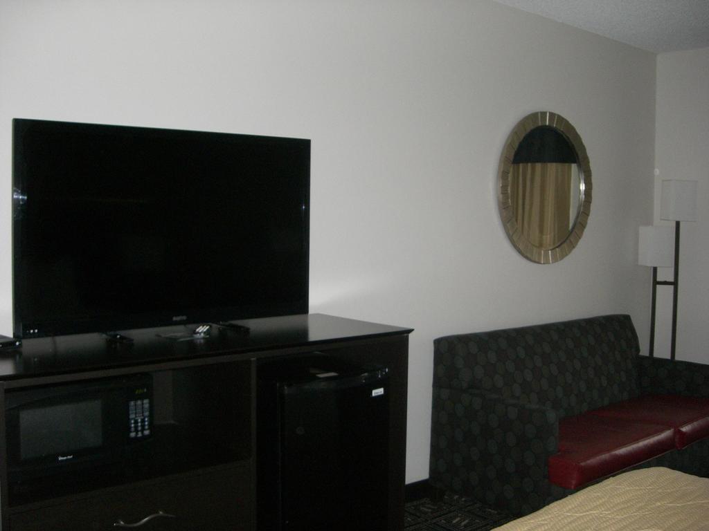 Quality Inn Brooklyn Center Extérieur photo