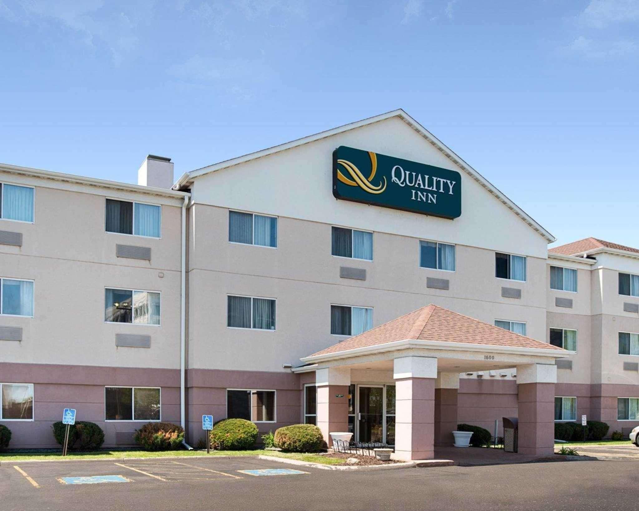 Quality Inn Brooklyn Center Extérieur photo