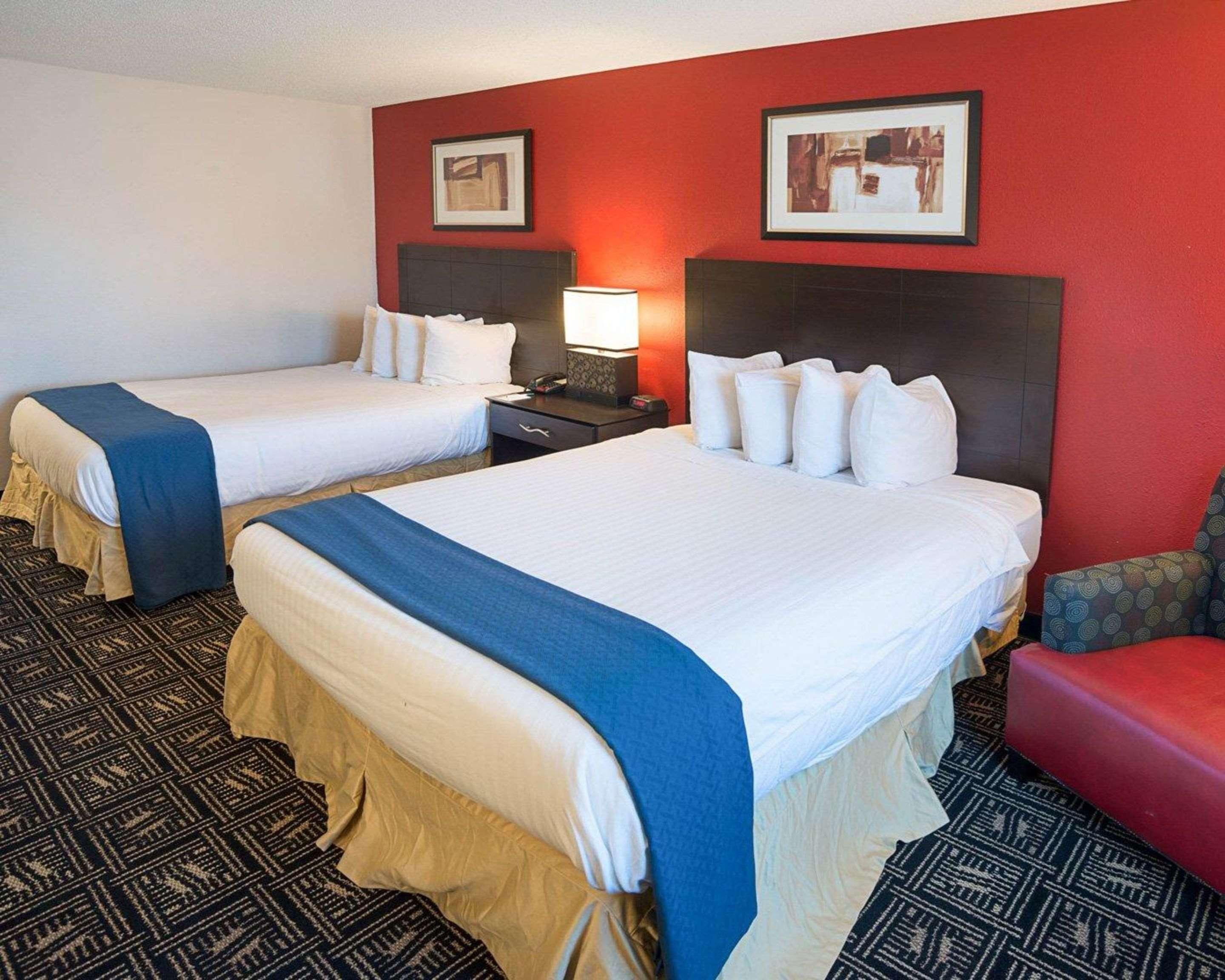 Quality Inn Brooklyn Center Extérieur photo