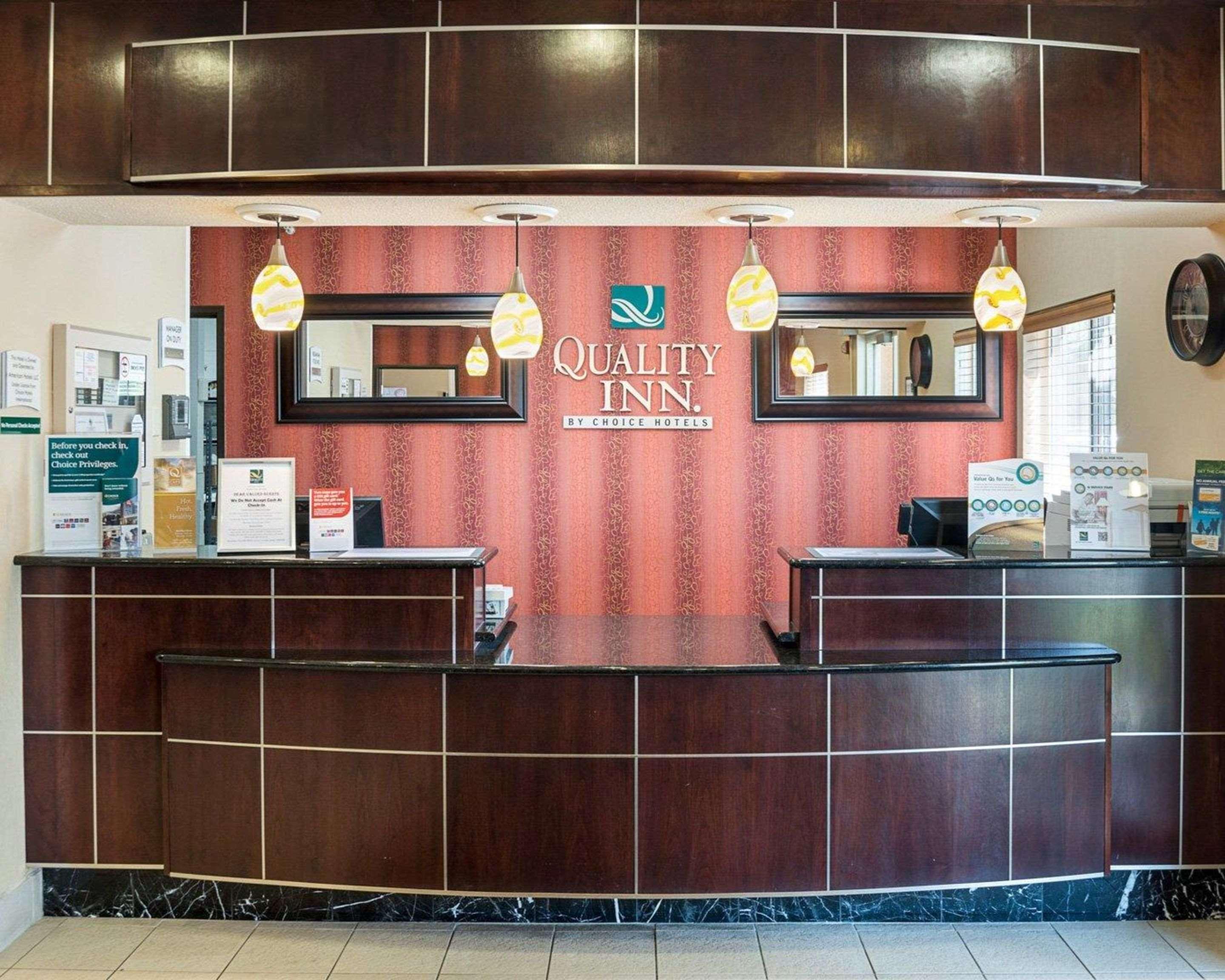Quality Inn Brooklyn Center Extérieur photo