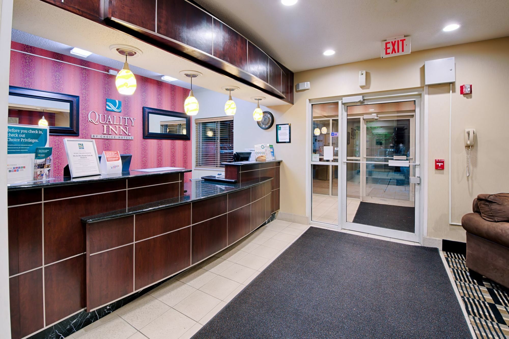 Quality Inn Brooklyn Center Extérieur photo